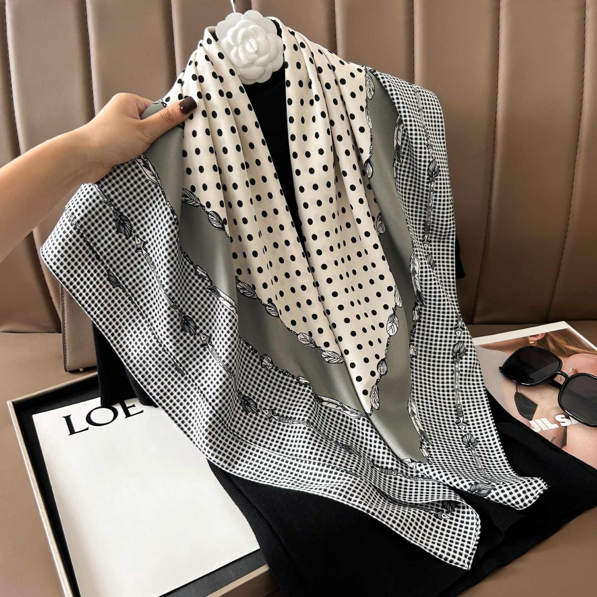Picture of New 90cm Large Square Silk Elegant High-grade Decorative Shawl Women's Silk Scarf Fashion All-match Professional Scarf