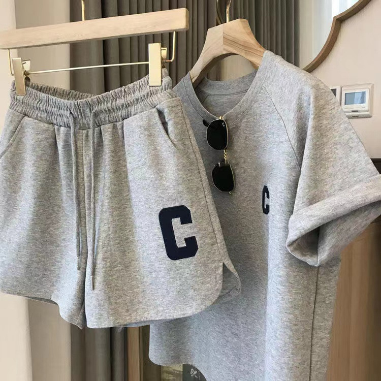 Picture of Original Quality Amazon Korean Style Women's Summer Loose Short-Sleeved T-Shirt Shorts Sports Embroidered Letters Casual Suit