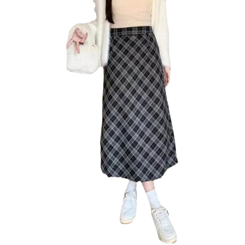 Plaid fleece-lined Joker Mid-length Skirt 2024 Winter New Milk Style Wear Maillard Style Design Skirt
