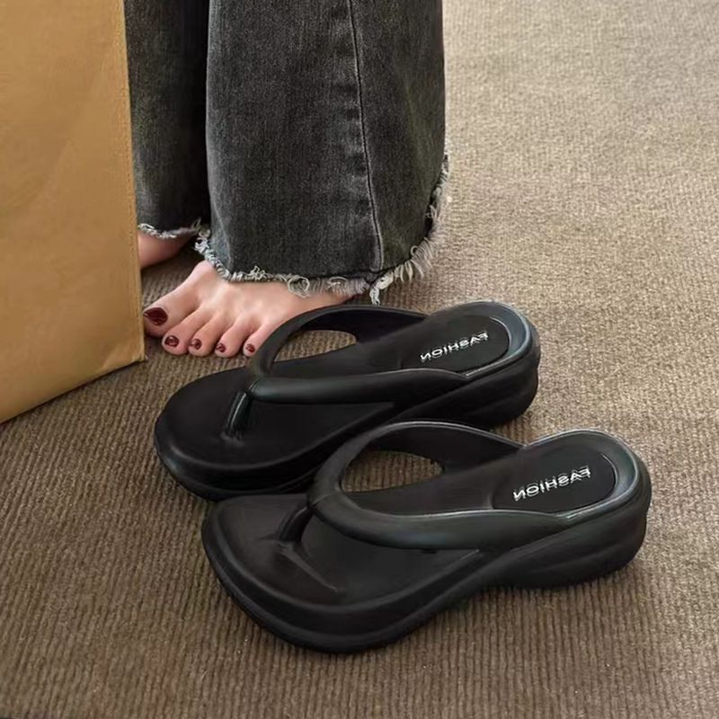 Star-like summer height-increasing flip-flops women's indoor and outdoor wear fashionable thick-soled non-slip flip-toe all-match beach