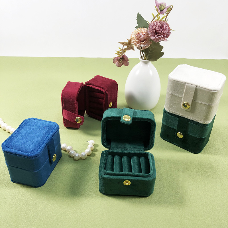 Mini Snap Jewelry Box Travel Portable Jewelry Storage Box Flannel Ring Box Jewelry Packaging Box Wholesale