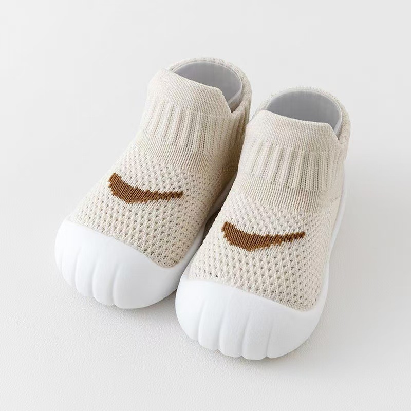Picture of Spring and Autumn Baby Toddler Shoes, Soft Soles, Non-Slip, Men's and Women's Baby Shoes That Do Not Fall Off, 0-3 Years Old, Indoor Floor Shoes and Socks
