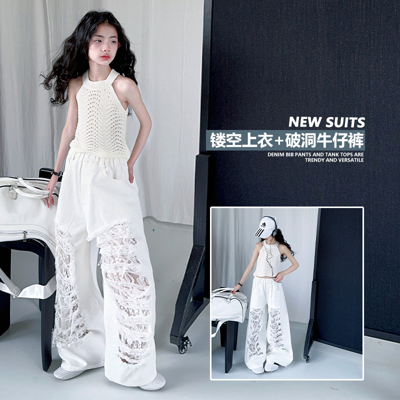 Girls' suit 2025 Summer New Fashionable Stylish Lace Stitching Ripped Jeans Two-Piece Trendy Set