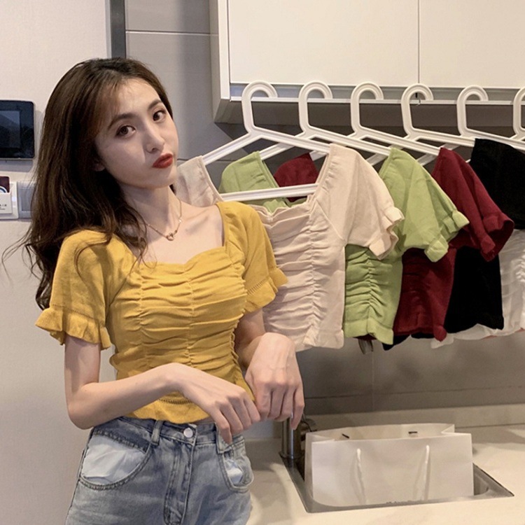 Picture of Summer 2020 New Arrival Retro French Style Short Top Shirt Shows Clavicle Caught Machine Slim-fit Slimming Short-sleeved Sweater for Women