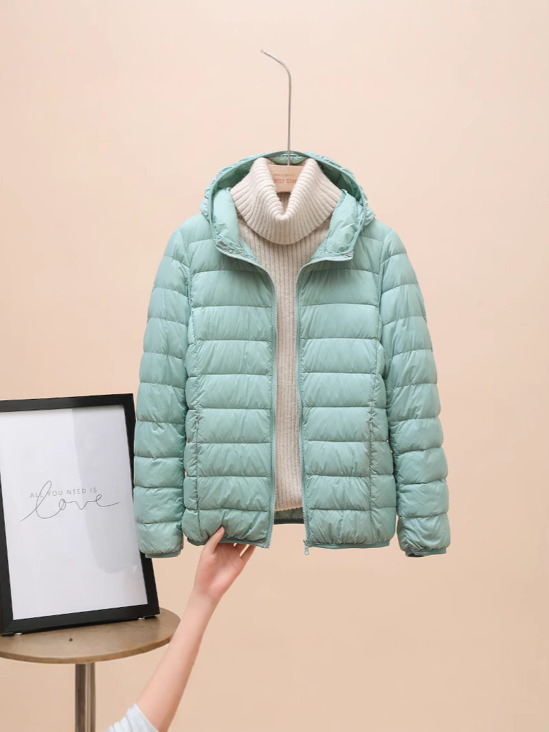 Picture of European Down Jacket Women's 2025 New Short Lightweight Thickened Warm Slim Korean Style White Duck Down Fashion Jacket