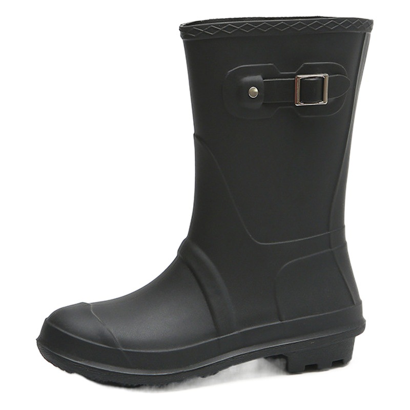 New cross-border Women's Mid-calf rain boots four seasons motorcycle rain boots non-slip waterproof rain boots water boots mid-calf boots punk shoes