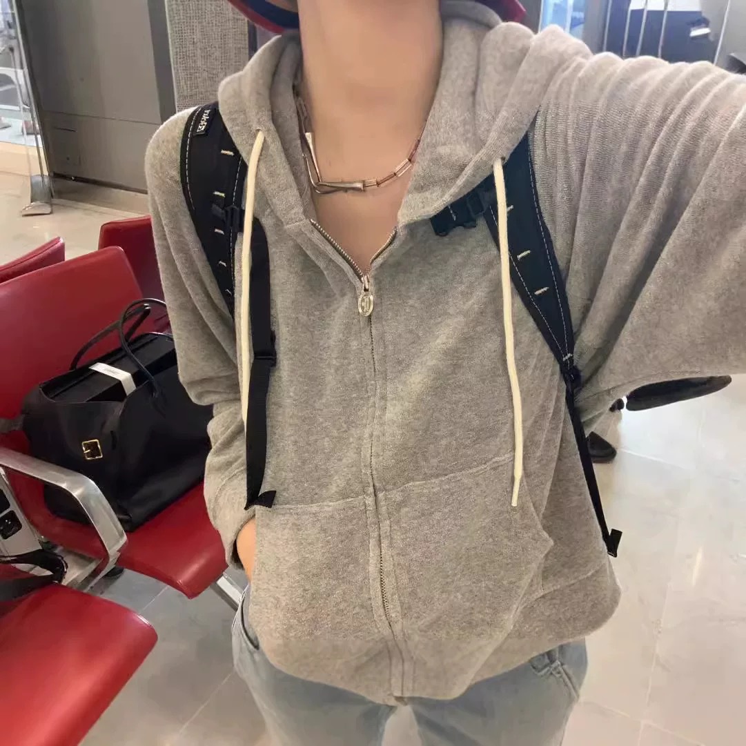 Picture of In stock South Korea The barnnet 25 autumn and winter new towel solid color hooded zipper sweatshirt jacket