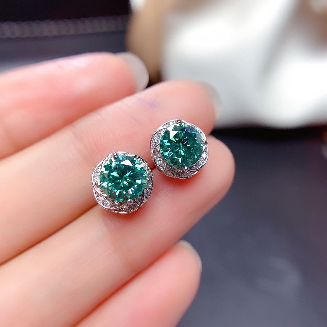 Picture of Shake Voice Live Drainage Welfare Pt950 High Carbon Diamond Imitation Maldives Blue Green Mosan Diamond Earrings Women