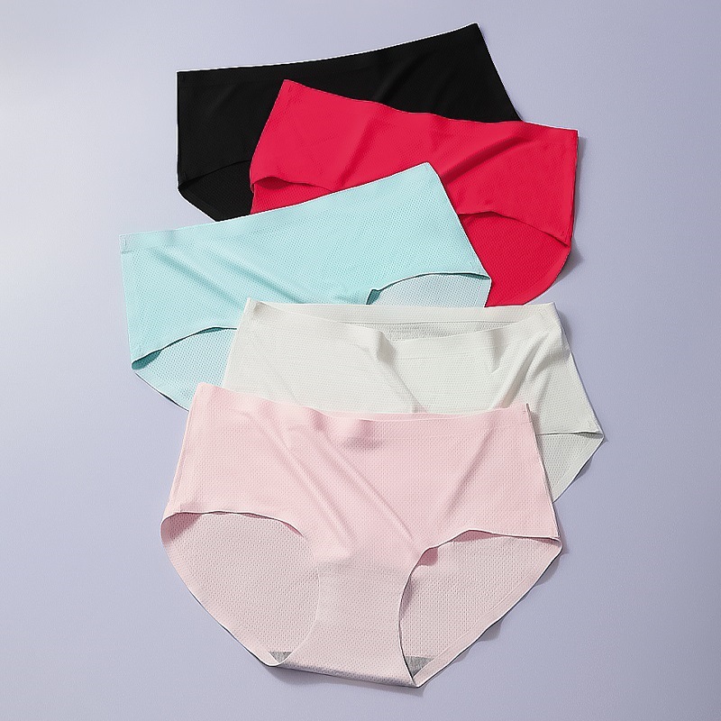 Underwear Women's Traceless Thin Ice Silk Pure Cotton Crotch Girls' Japanese-style Mid-waist Triangle Shorts Breathable Shorts