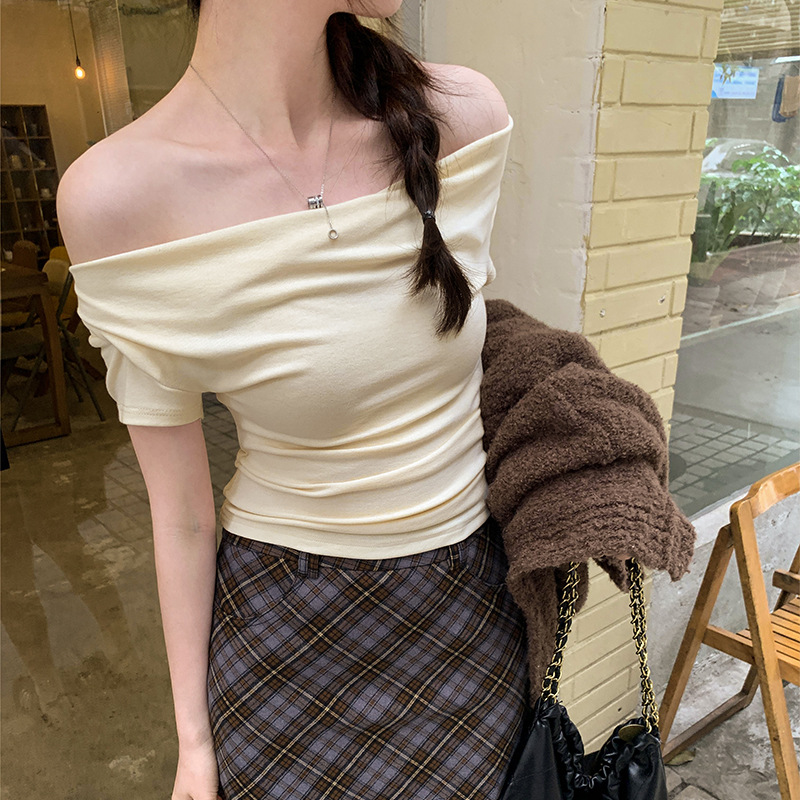 Design-Sense Swing Collar off-Shoulder Short-Sleeved T-Shirt Women's 2025 Summer Slim-Fit Hot Girl Slim-Fit off-Shoulder Short Top Trendy