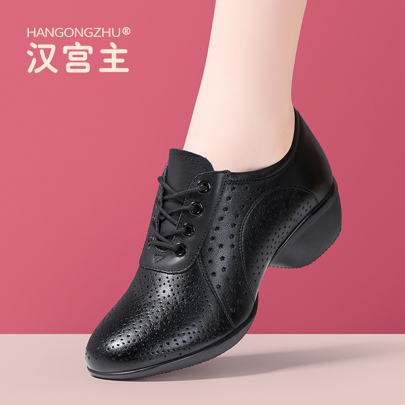 2024 Summer new genuine leather square dance shoes women's soft bottom adult modern sailor dance middle-aged and elderly mother dancing shoes