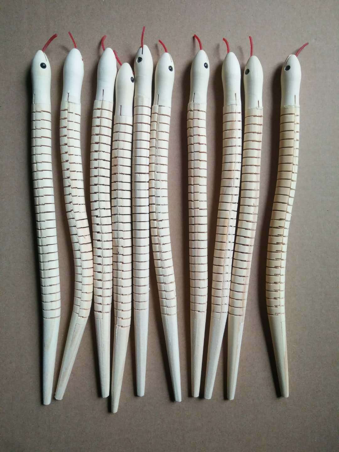 Picture of Wooden Round Head Snake Anti-Real Wooden Kidsren's Toy Snake 30-50-2, Pterosaur Crocodile Cobra, Etc