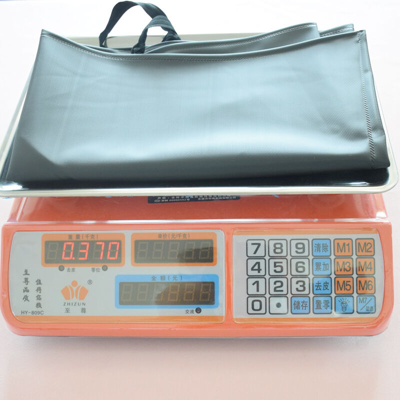Picture of Aquatic double-layer waterproof oil-proof anti-fouling apron universal acid and alkali-resistant oil-resistant extra thick PVC sleeveless leather