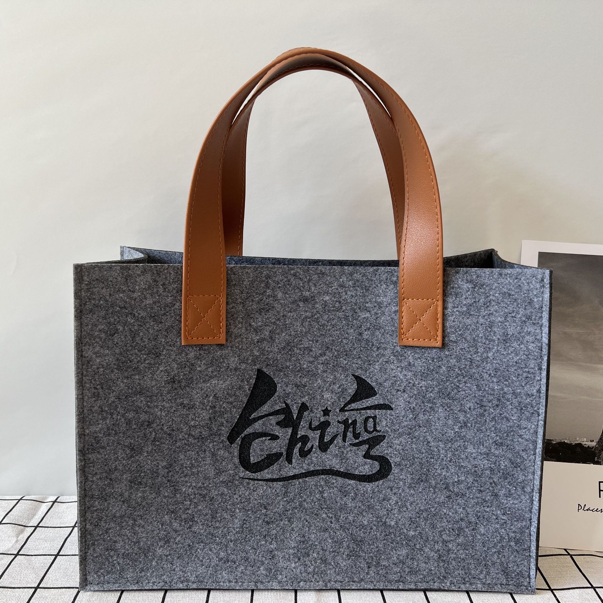 Felt Bag Customized Creative Versatile Felt Tote Bag Shopping Felt Tote Bag Corporate Event Souvenir