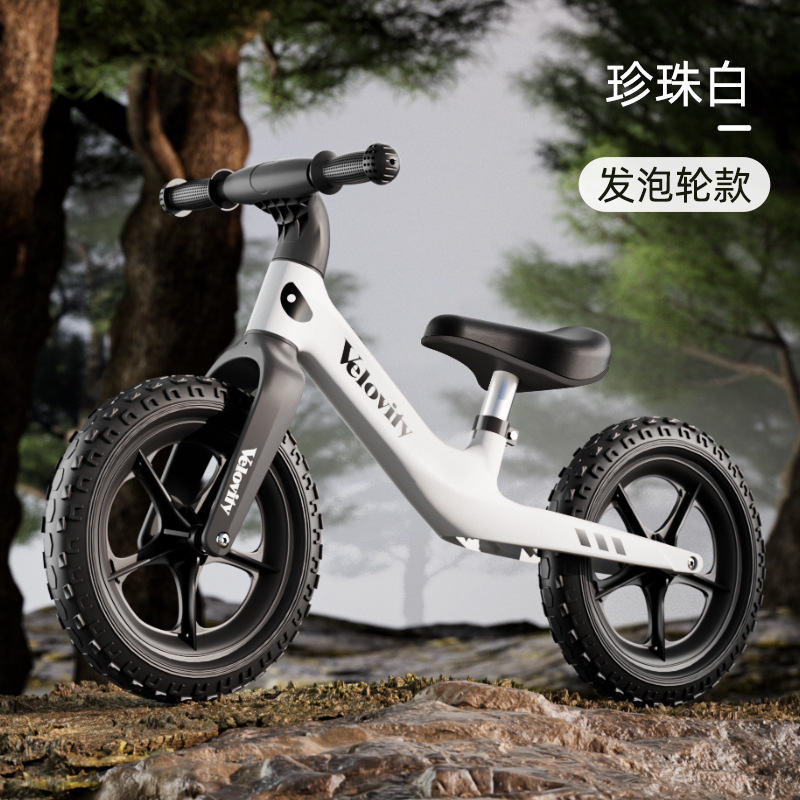 Picture of in stock wholesale children's balance bike pedless bicycle scooter 2-3-6 years old baby scooter