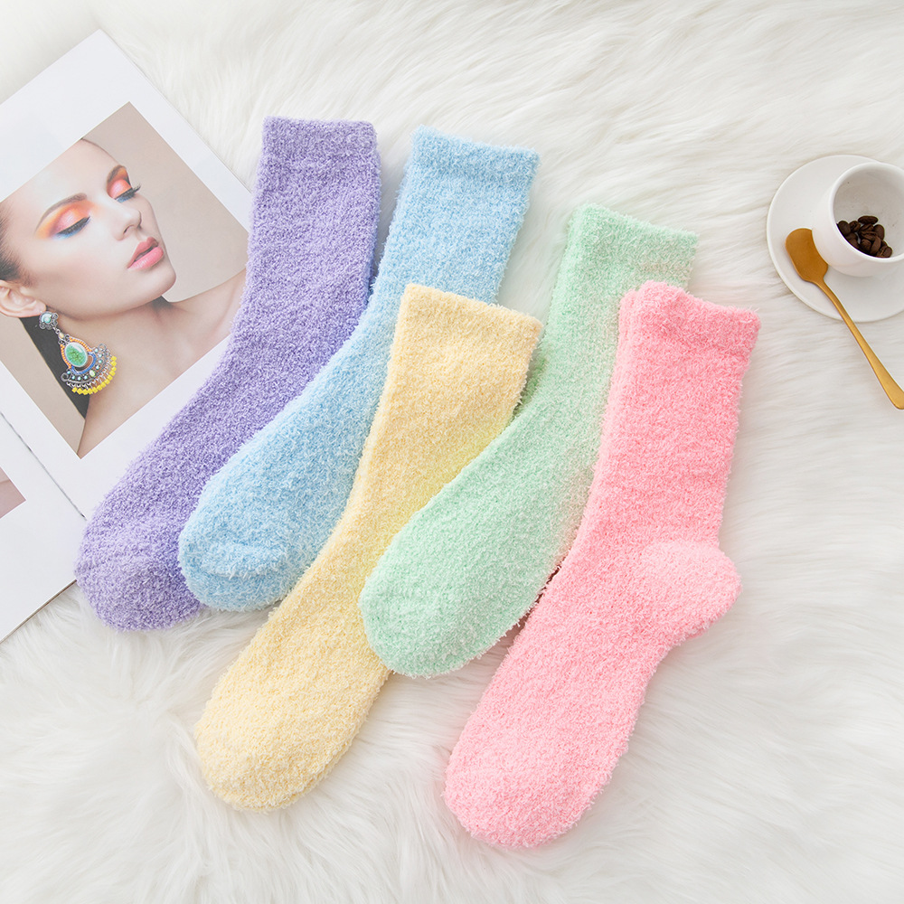 Picture of Coral fleece anti-lint Amazon hot floor socks in autumn and winter thick warm sleep socks KC01