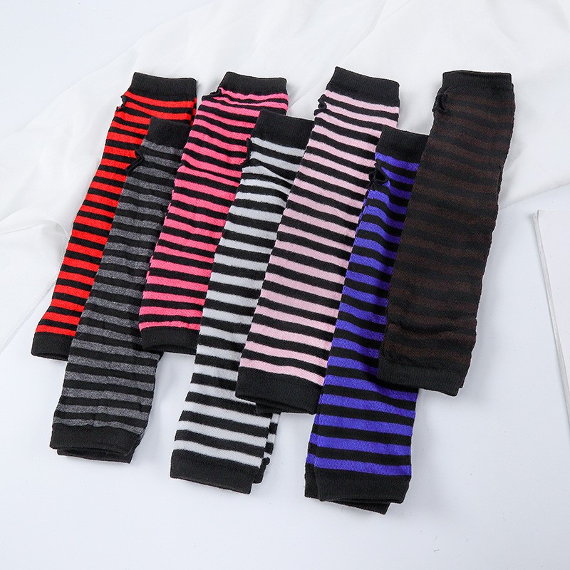 Picture of Korean Style Women's Gloves Half-Finger Gloves Women's Winter Cute Autumn and Winter Long Gloves Arm Covers Fingerless Woolen Gloves
