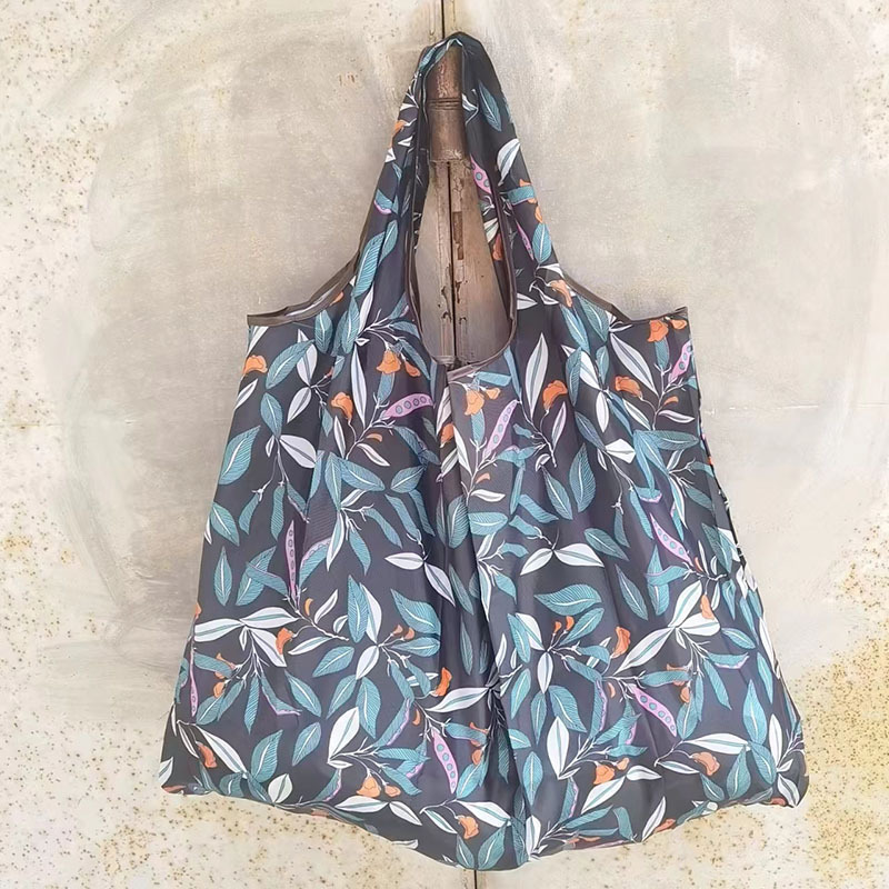 Picture of Large Bag Travel Clothes Household Storage Quilt Bag Folding Portable Bag with Large Capacity Student Boarding Bag
