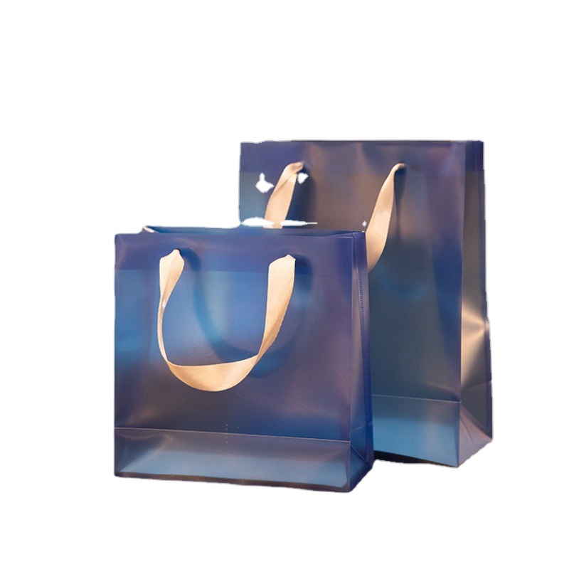 Clothing Store Bags for Packaging Clothes, Shopping Bags for Women's Clothing Stores, Frosted Transparent Tote Bags, Wholesale Thickened