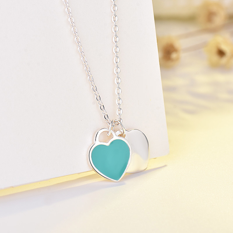 Picture of Qiaolanxuan Simple Heart Oil Dripping Enamel Red Blue Pink Three-Color Heart-Shaped t Home Necklace Clavicle Chain Women's Jewelry