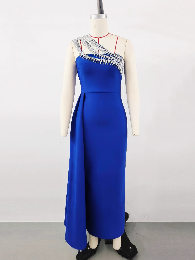 Picture of Cross-border High-end Women's Cross-shoulder Diamond-encrusted Evening Dress Women's Banquet Elegant Light Luxury Niche High-end Bandage dress