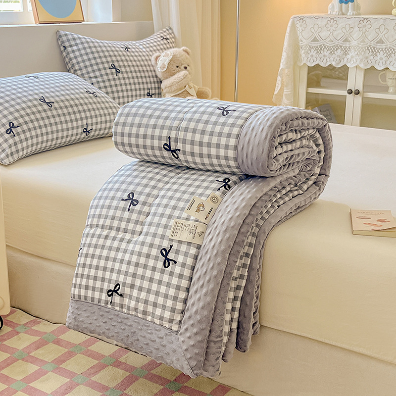 Cotton Class A 2024 New Winter Pea Velvet Autumn and Winter Day Quilt Core Air-conditioning Quilt Cotton Spring and Autumn Quilt Four Seasons General