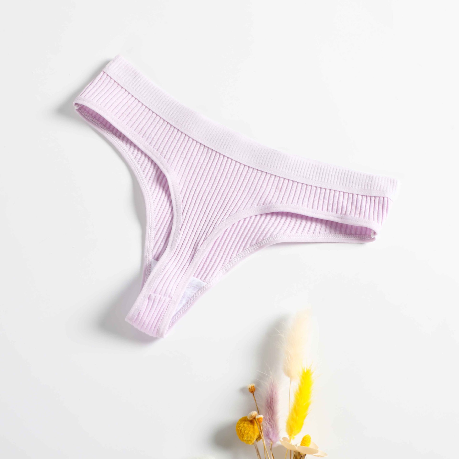 Picture of Pure Cotton European and American Sexy Thong Women's Mid-low Waist Women's Comfortable Breathable t-shaped Panties Simple Women's t-shaped Panties