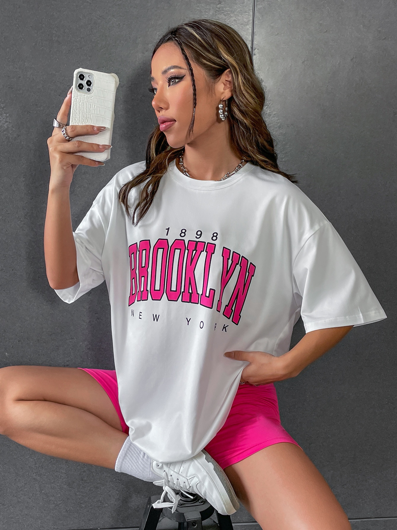 Personalized printed letters European and American style personalized T-shirt top short sleeve men and women same style