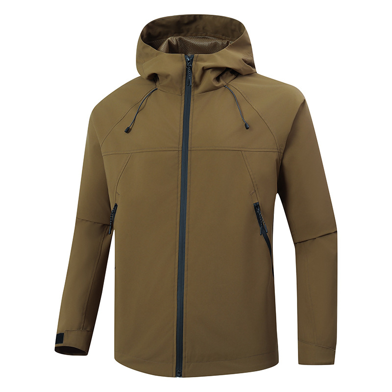Mountain-Style Outdoor Softshell Couple's Jacket, Breathable, Windproof, Waterproof, and Stain-Resistant Mountaineering Clothing for Couples