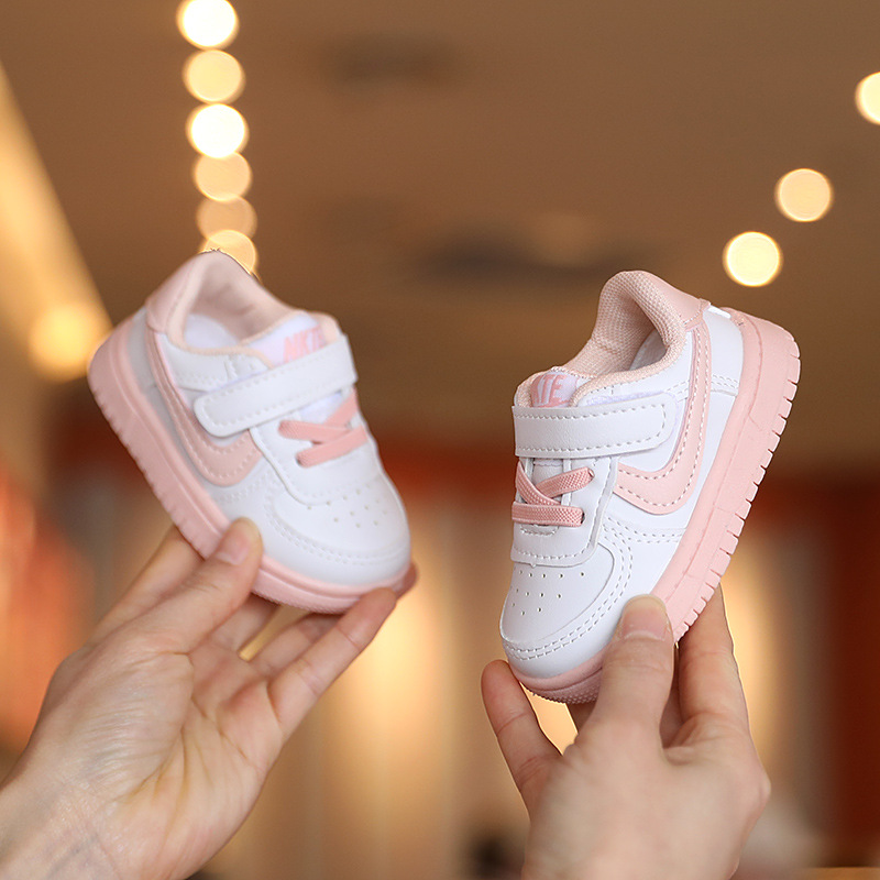 Picture of 2022 Spring and Autumn Korean Style Children's Board Shoes Sneakers Baby Boys and Girls Toddler Shoes Baby Baby Baby Baby Baby Baby Baby Baby Baby Baby White Shoes