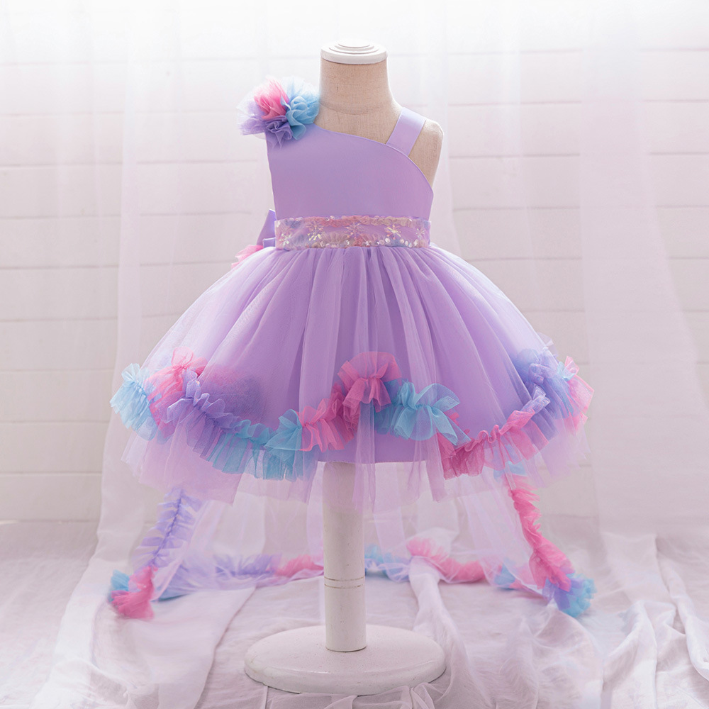 Picture of New One-year-old Dress Short-sleeved Pleated Mesh Lace Trailing Princess Dress Ponked Yarn Flower Children's Wedding Dress