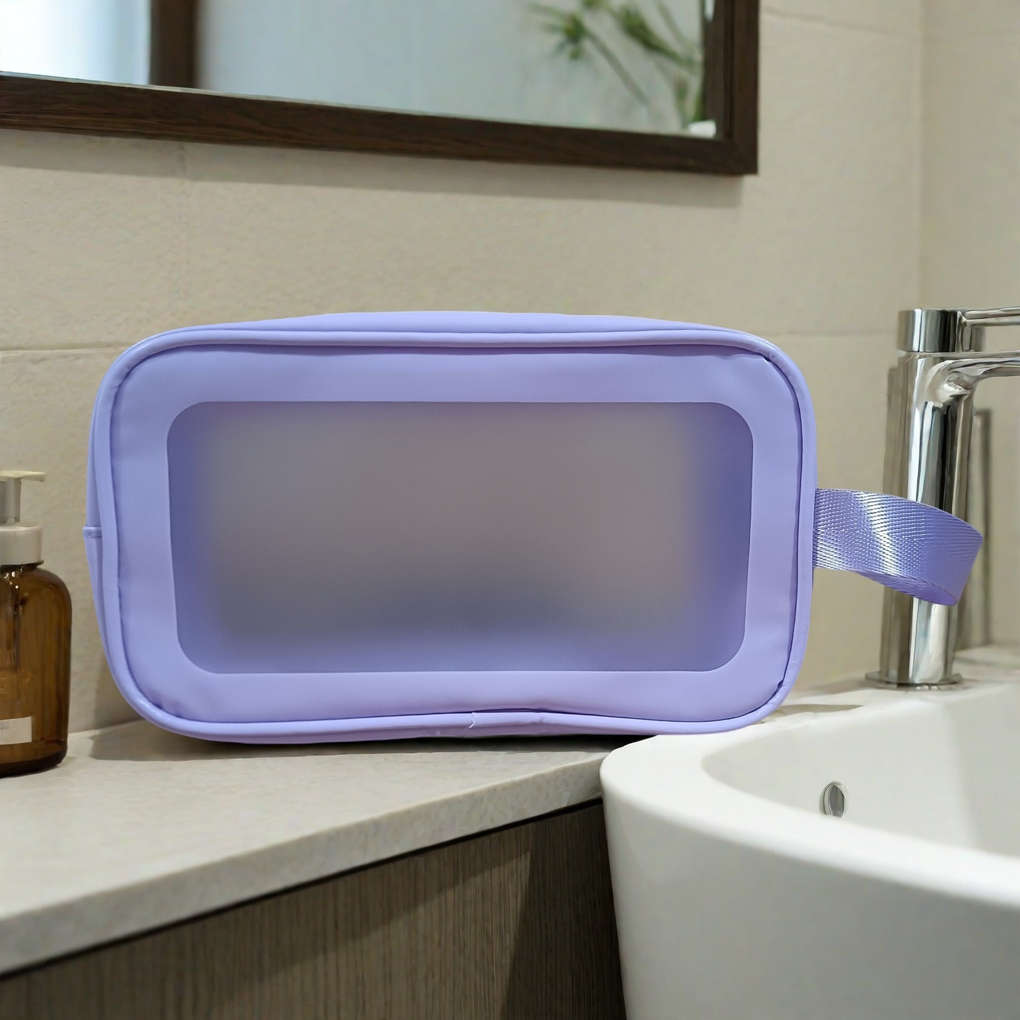 Picture of Transparent Cosmetic Bag PVC Wash Bag Three-Piece Set Translucent PU Frosted Bath Swimming Large Capacity Storage Bag for Women