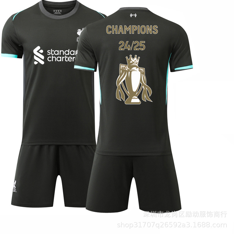 Picture of 2425 Club No. 11 Salah Gold Trophy Pattern New and Old Liverpool Winning Commemorative Edition Jersey suit