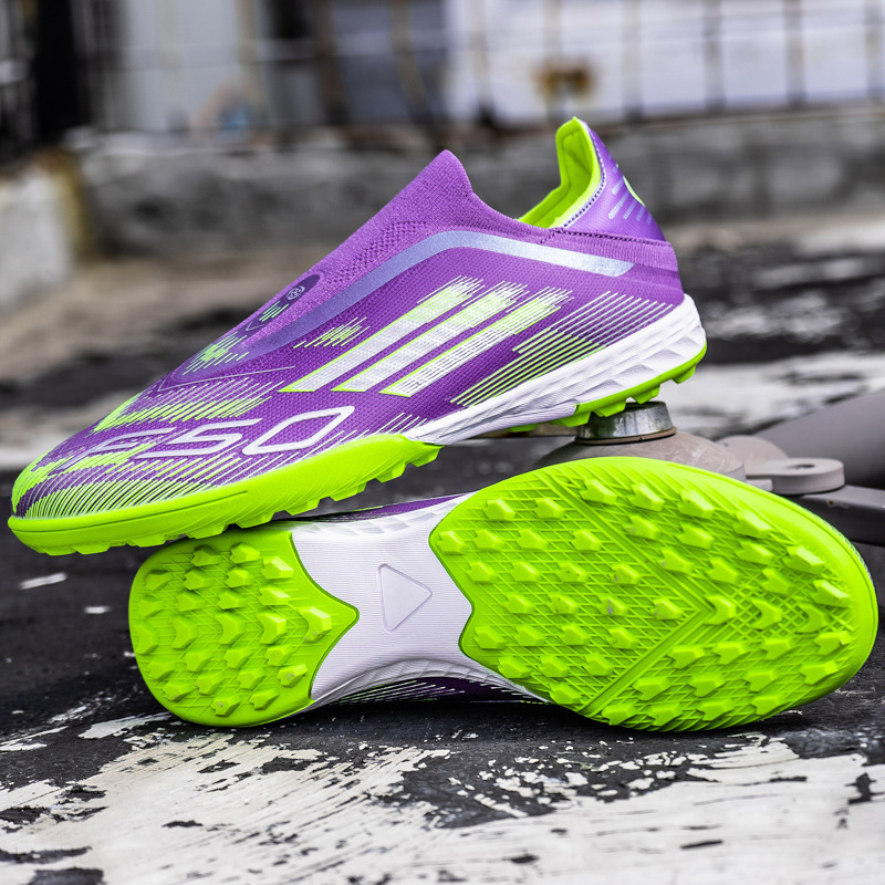 Picture of 2025 New Football Shoes for Men and Women, Long Broken Nails, Wear-Resistant Training, Teenagers and Students, Export Soccer Shoes