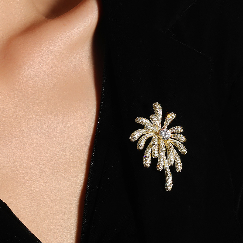 Picture of Sky luxury jewelry high-end brand heavy industry hot natural pearl fireworks brooch can be used for batch testing certificate