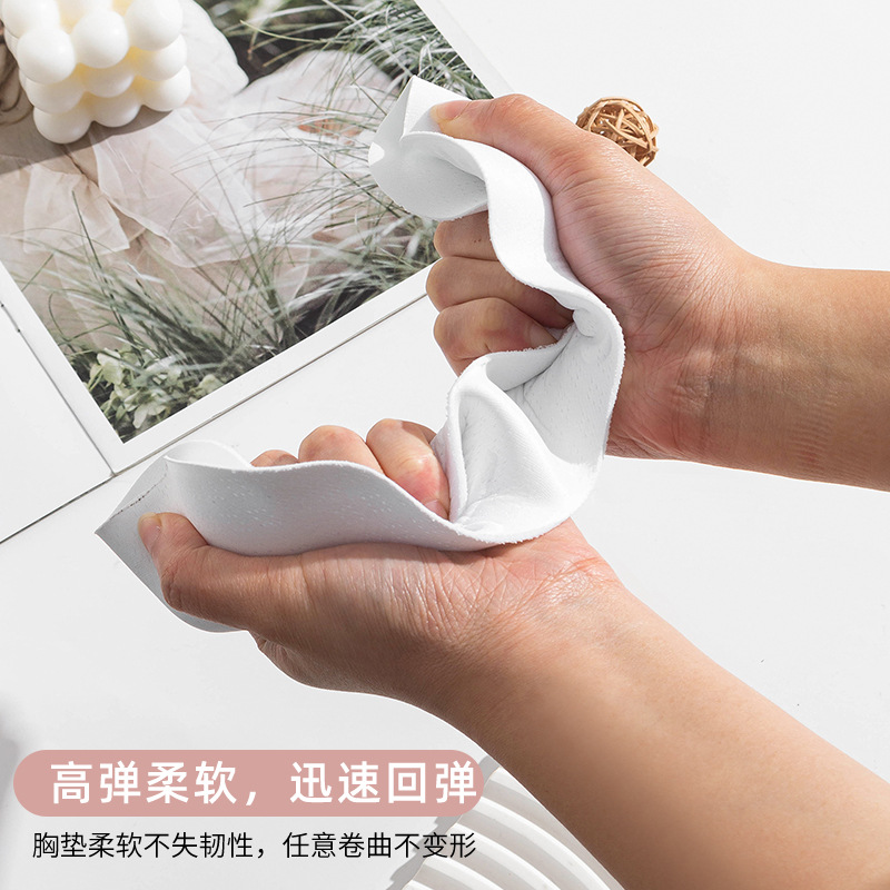 Picture of Underwear sponge breast pad hand-held one-piece breast pad bra tube bra detachable cup factory wholesale
