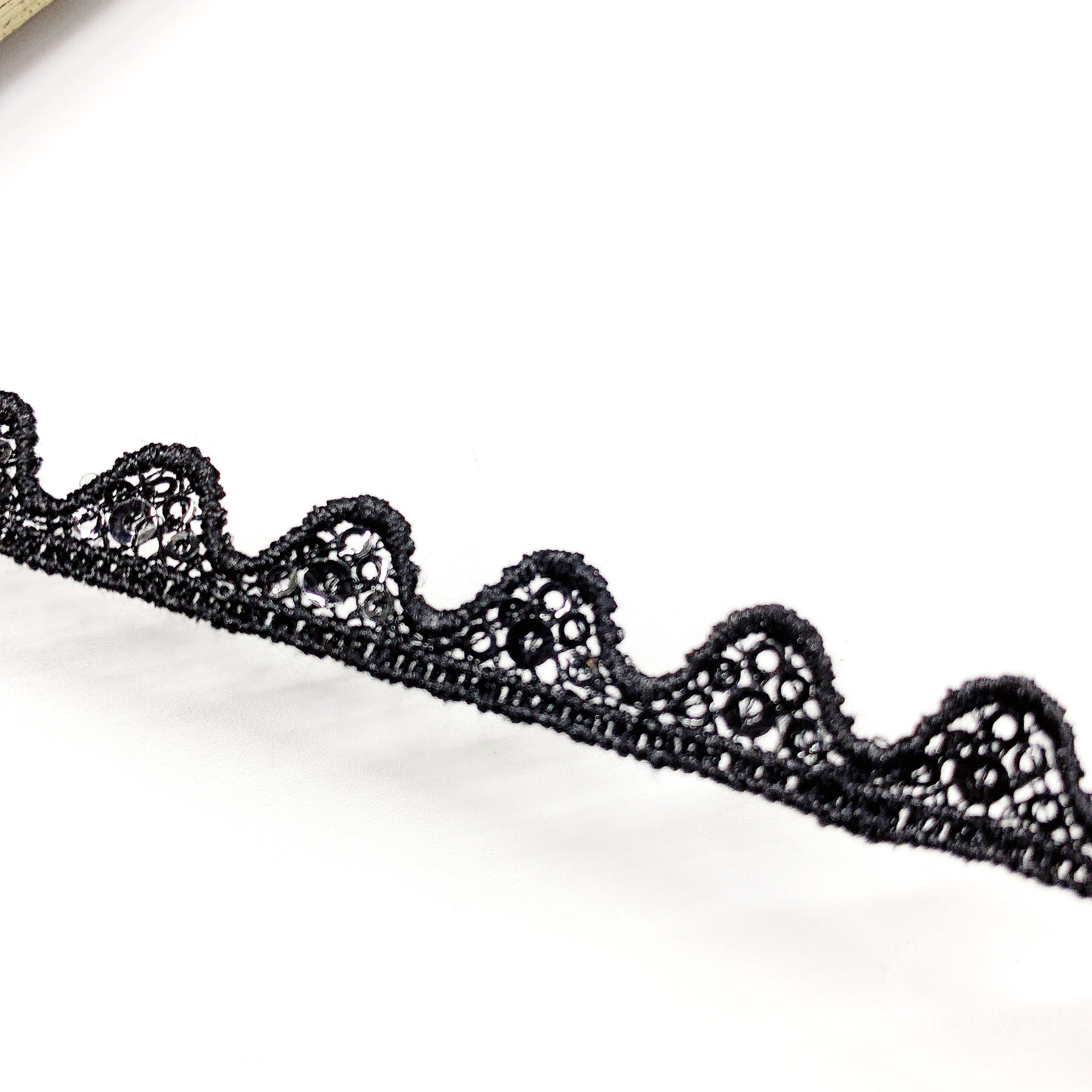 Picture of Unilateral wave lace manufacturers wholesale polyester silk hollow embroidery clothing accessories lace beads bar code lace