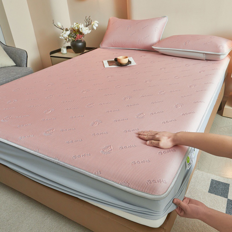 Picture of Class A ice silk mat three-piece set 2025 new summer machine washable antibacterial air conditioning soft mat bed hat 1.8 meters