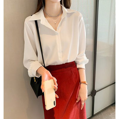 Picture of Shirt Women's 2025 Spring New Fashion Design Sense Top Loose Stacked White Shirt Base Shirt for Women