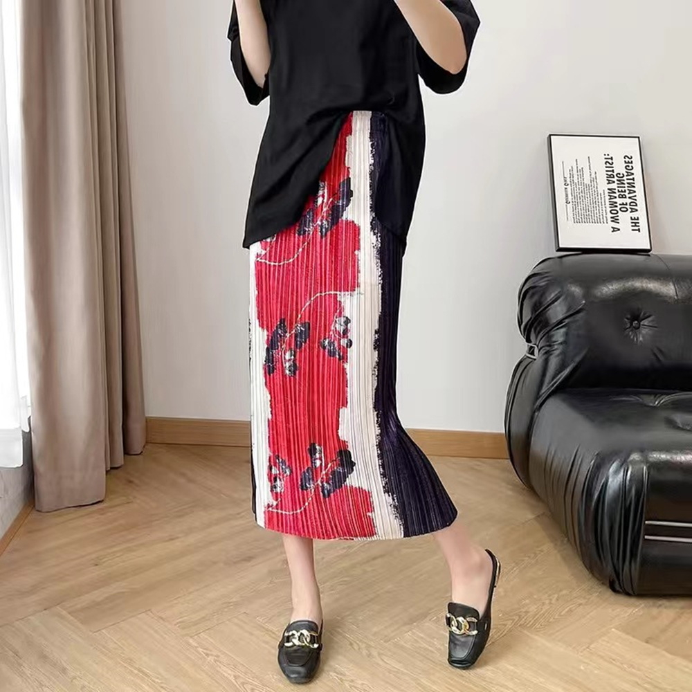 Picture of Niche design pleated skirt spring and summer thin elastic waist printed slimming age-reducing hip slit pleated skirt
