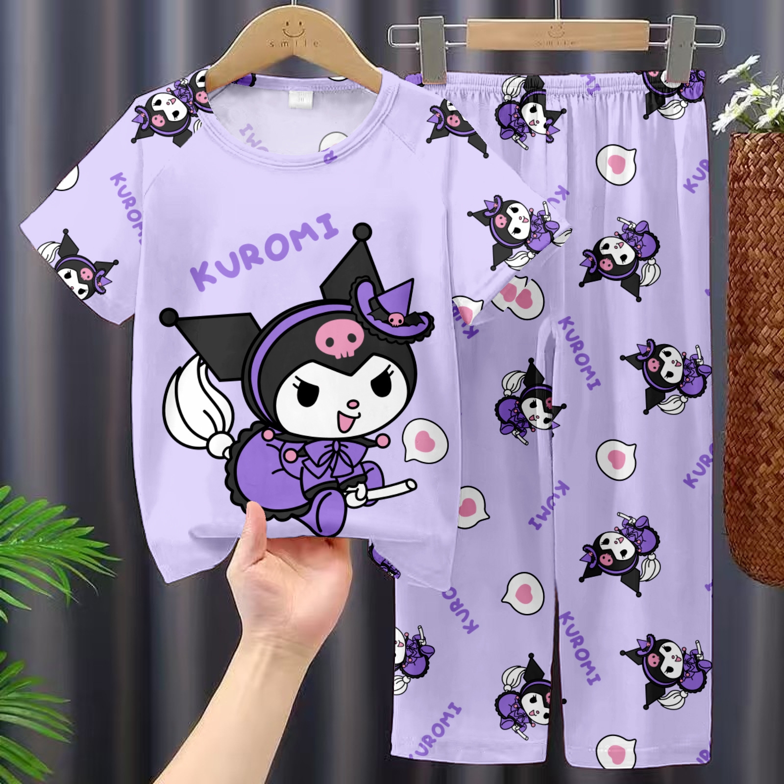 Picture of Children's Pajamas 2025 New Summer Thin Short-sleeved Trousers Girls' Large Children's and Girls' Home Clothes Summer Outer Wear