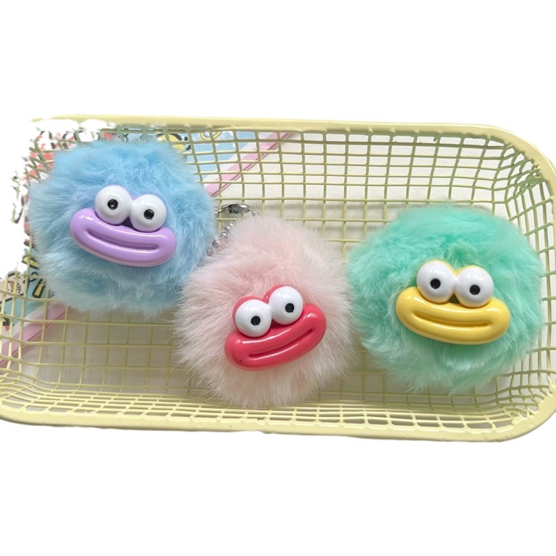 Cute sausage mouth hair ball pendant fun couple girlfriends keychain funny ugly cute backpack key chain accessories