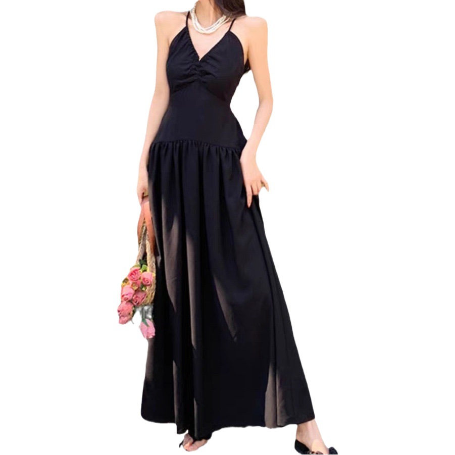 Hainan Sanya Beach Dress Women's Black Suspender Backless Dress Slim and Sexy Seaside Vacation Long Dress