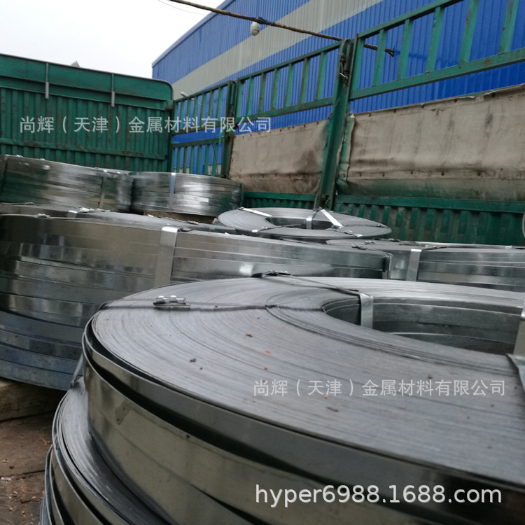 Q195 galvanized iron packing belt 0.9mm galvanized packing steel belt supporting packing buckle heavy cargo packing