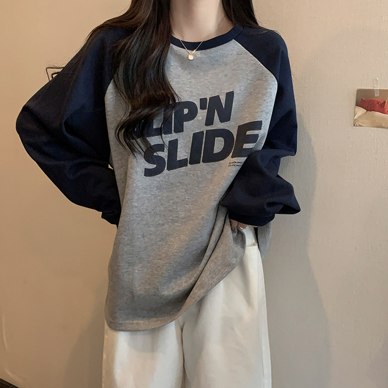Picture of Autumn and Winter thickened brushed contrast color raglan sleeve letter printed T-shirt women's lazy loose large casual round neck sweater