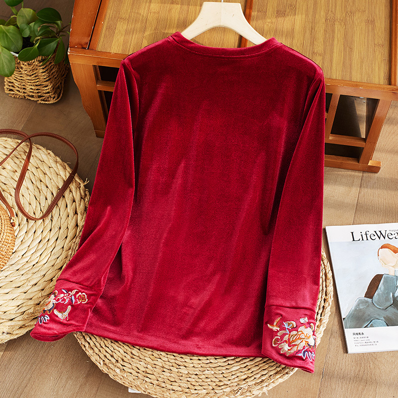 2024 Autumn and Winter New Crewneck Velvet Backing Shirt Inner and Outer and Western Style Small Shirt Loose plus size Slim T-shirt Women