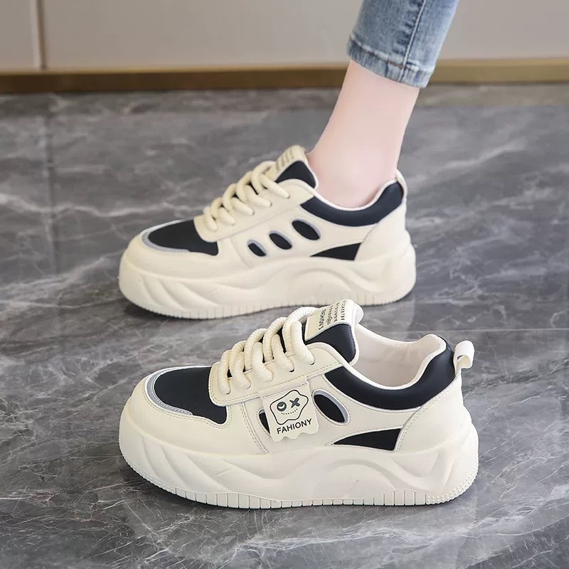 Women's Sneakers 2025 New Popular Spring White Shoes Versatile Thick-Soled Niche Bread Shoes Casual Sports Shoes