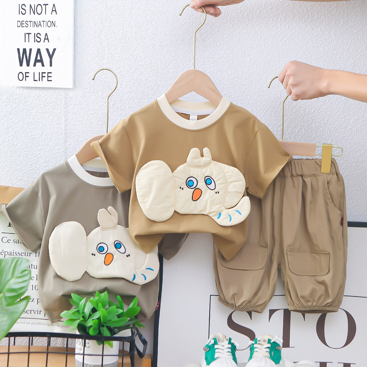 Baby Toddler Baby Summer Children's Cartoon Cute Round Neck T-shirt Children's Wear Boys Summer New Short-sleeved Two-piece Set