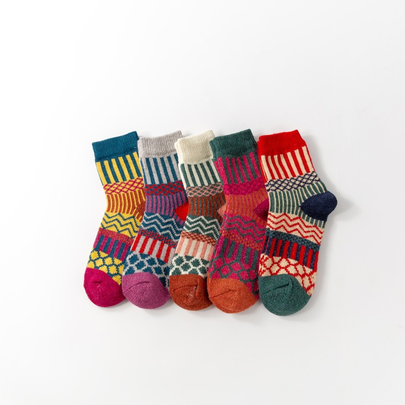 Amazon Cross-border Winter Rabbit Wool Socks Thickeneded Warm Women's Socks Vertical Stripes Literary Ethnic Style Thick Thread Women's Socks