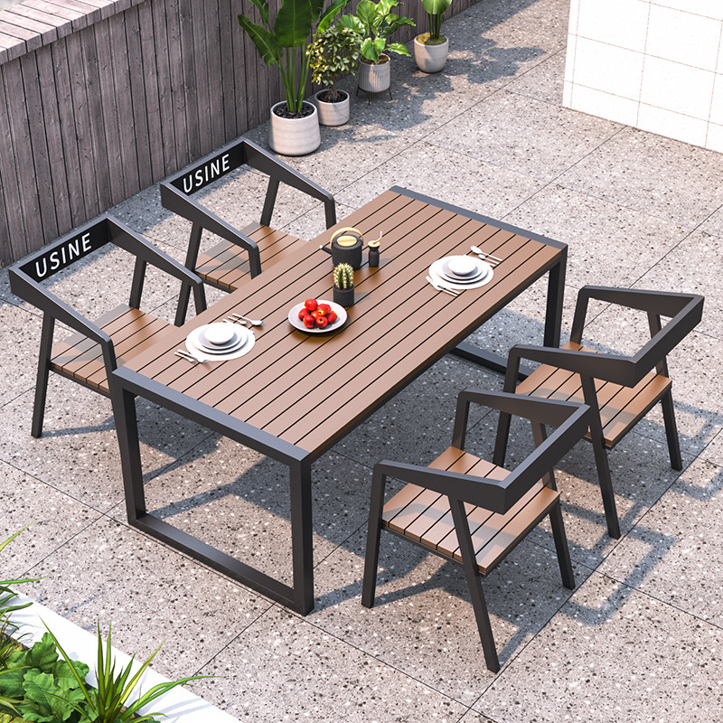 Outdoor Courtyard Tables and Chairs, Outdoor Waterproof and Sun Protection Dining Table, Park Leisure Balcony, Iron Plastic Wood Barbecue Table and Chair Combination